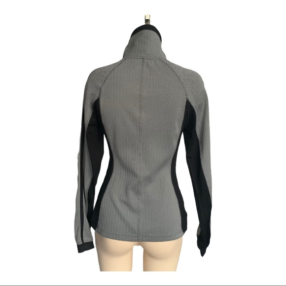 Titika Active Couture Flattering Zip Up Sweater Jacket! - Picture 4 of 13